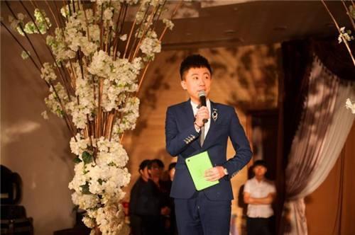 唐山婚庆主持学校：如何挑选婚礼主持人？